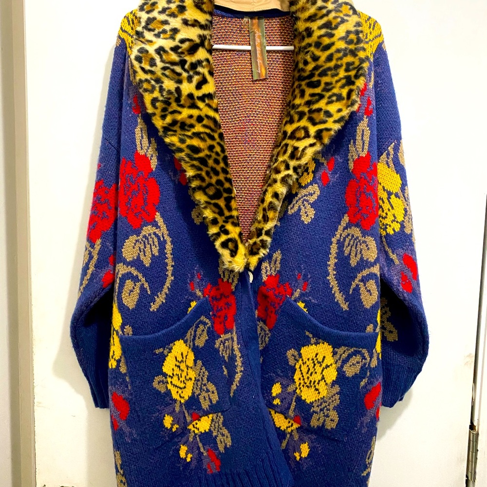 Aratta Silent Journey Sweater Cardigan